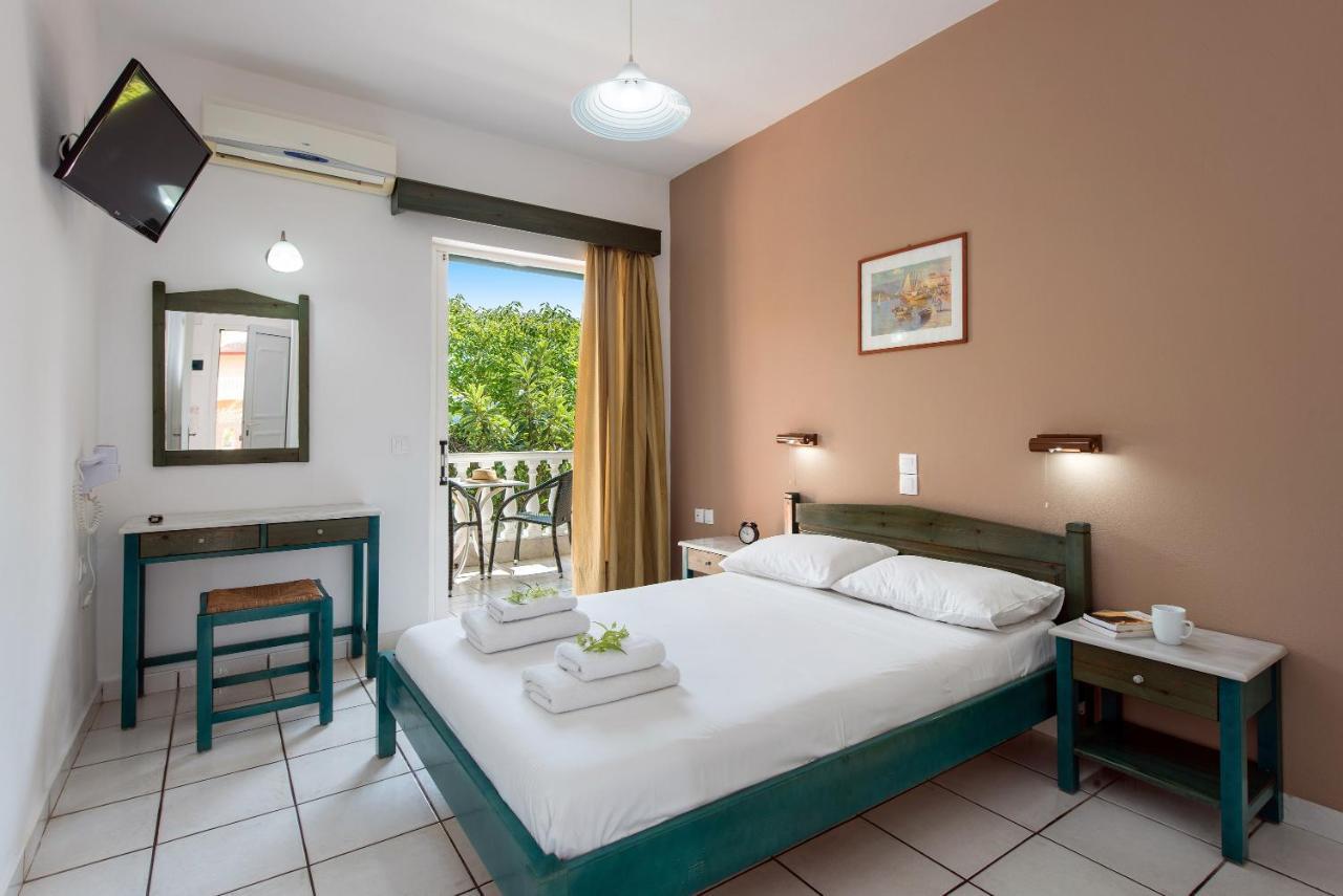 أخارافي Eriva Hotel المظهر الخارجي الصورة